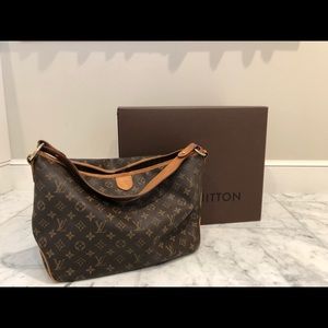 Louis Vuitton Delightful PM
